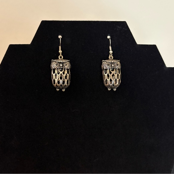 Vintage Gold Tone Owl Cage Earrings - Picture 3 of 4